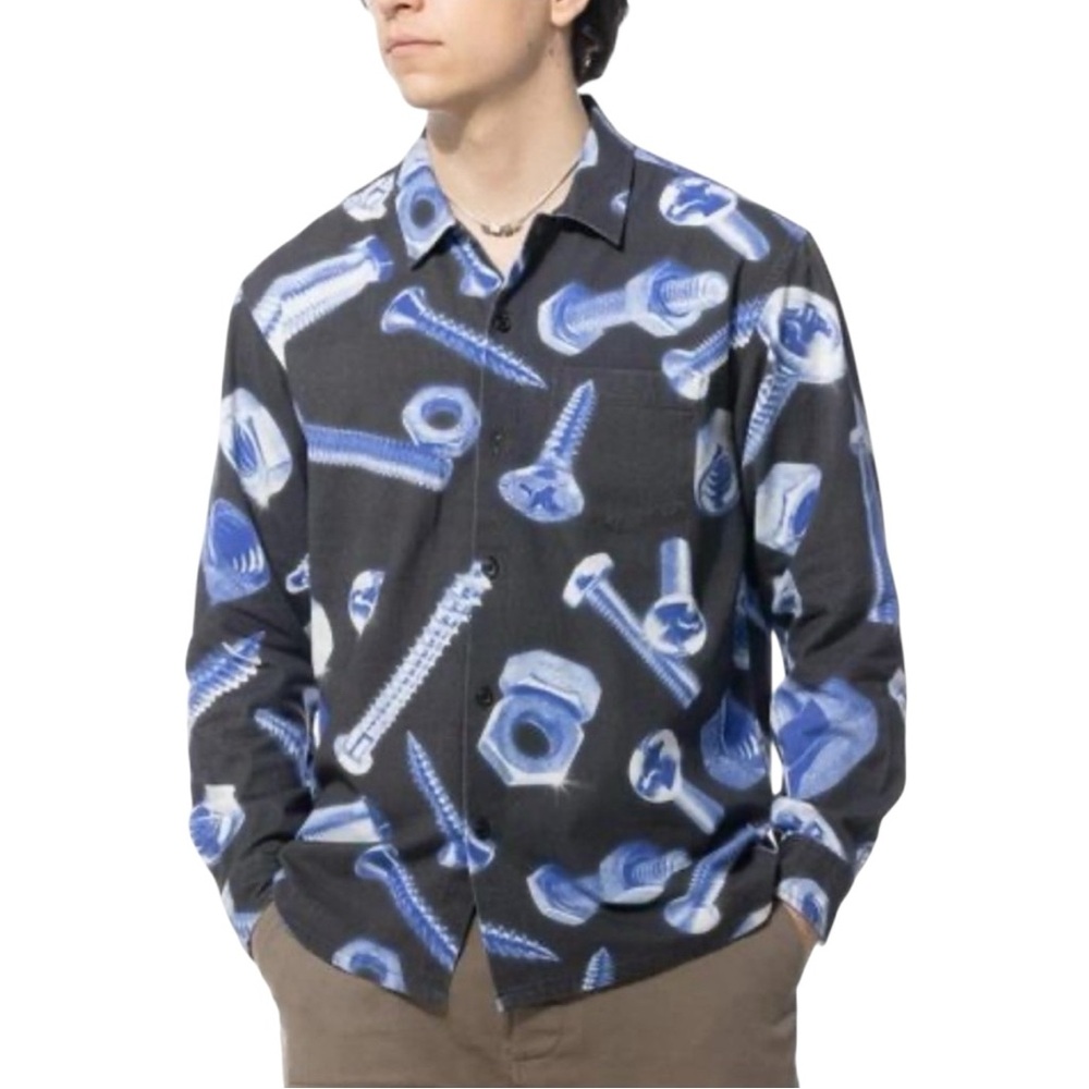 Market Hardware Supply Men’s Long Sleeve Button-Down Shirt Size Medium‎